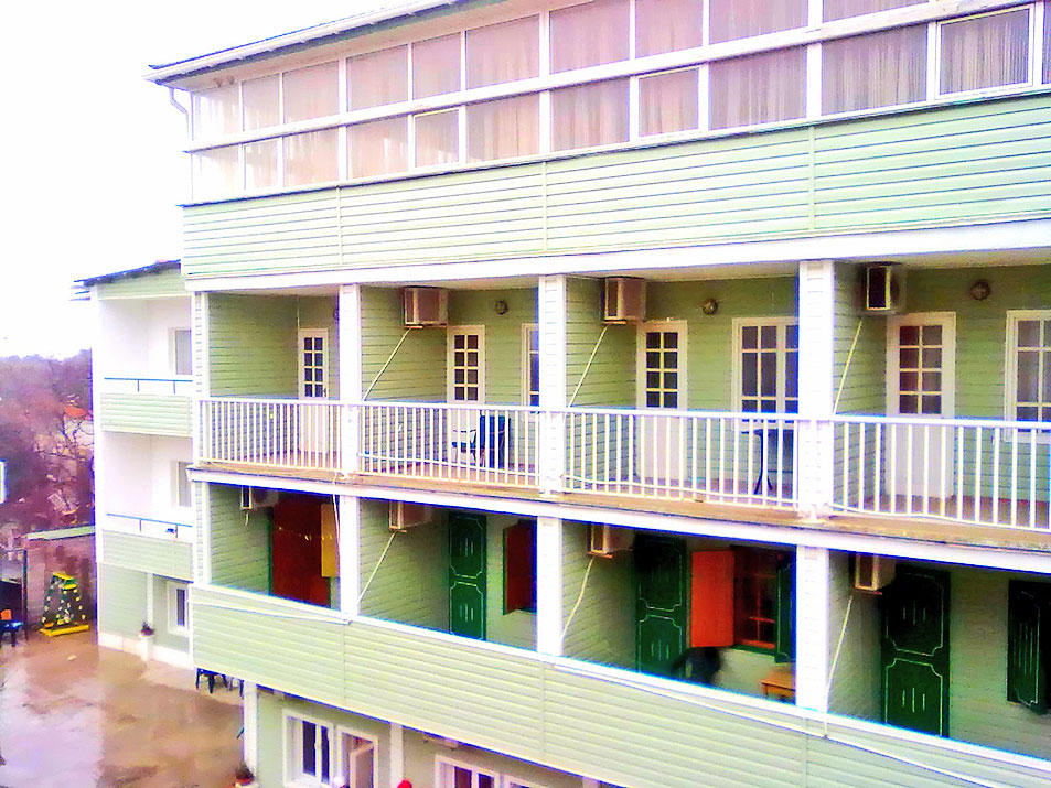 Гостиница мини-отель в Ялте (Кацивели) на 60 мест